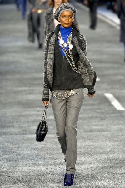 Look 29
